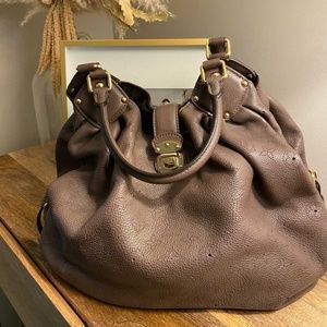 LOUIS VUITTON MAHINA L BAG